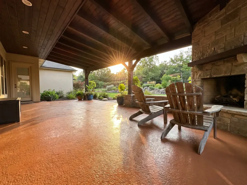 UV-stable polyaspartic coating on a residential outdoor patio